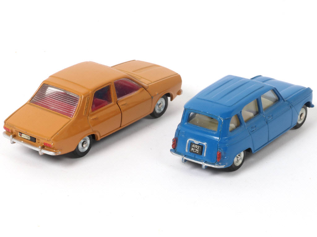 Lot 350 - DINKY TOYS (FRANCE) (2)