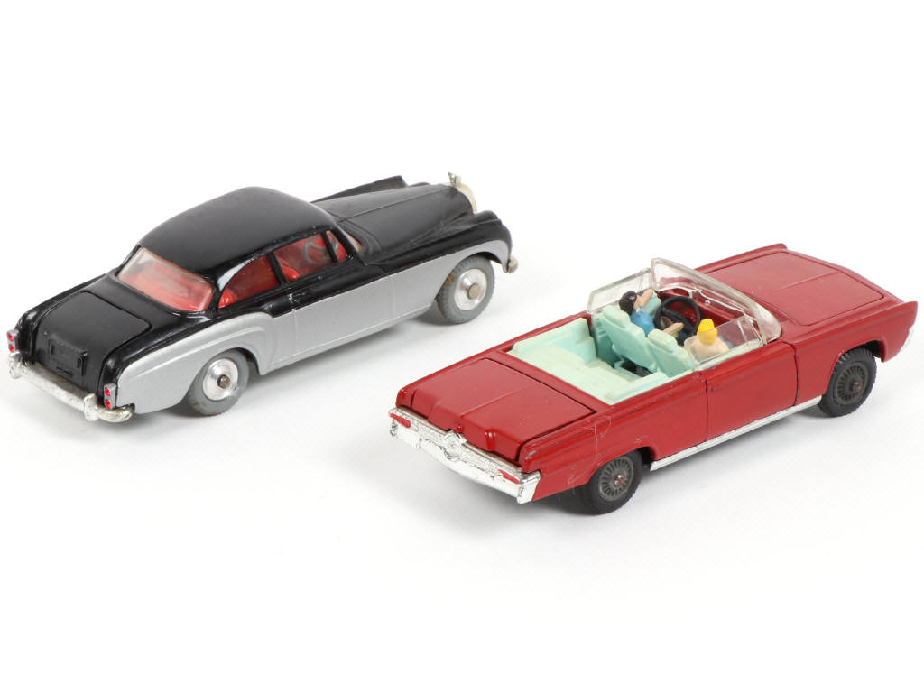 Lot 140 - CORGI TOYS (GB) (2)