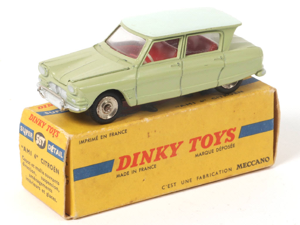 Lot 326 - DINKY TOYS (FRANCE) (1)