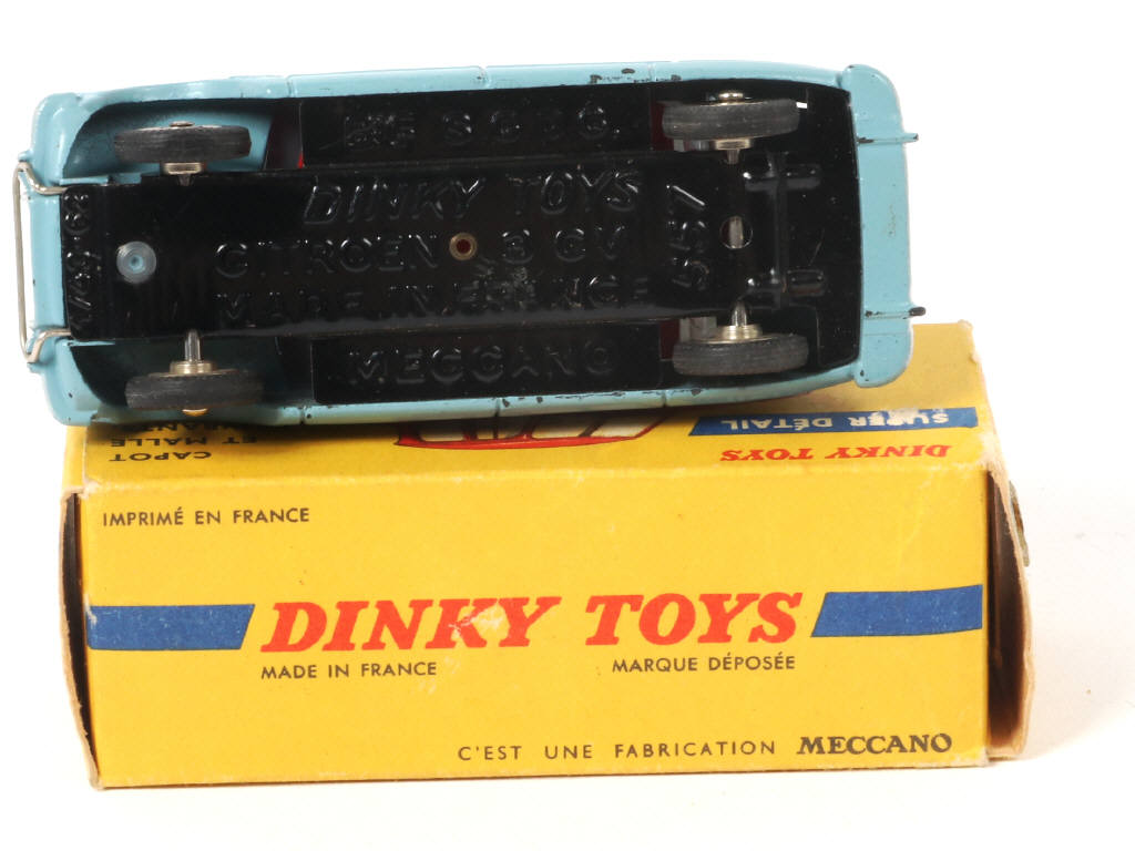 Lot 323 - DINKY TOYS (FRANCE) (1)