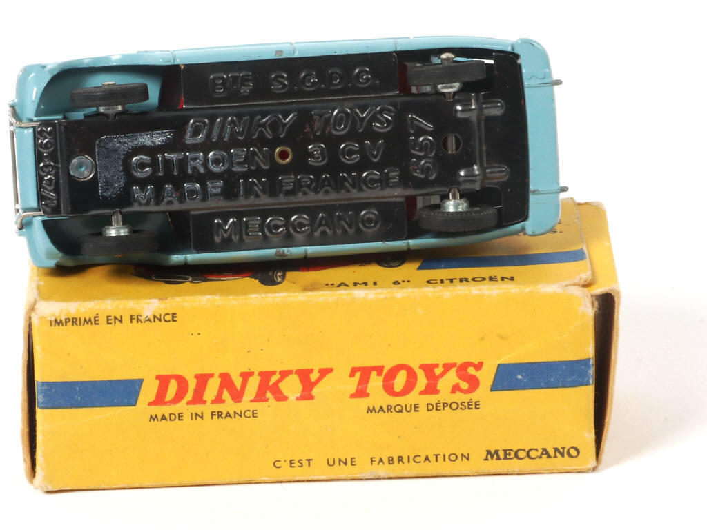 Lot 321 - DINKY TOYS (FRANCE) (1)