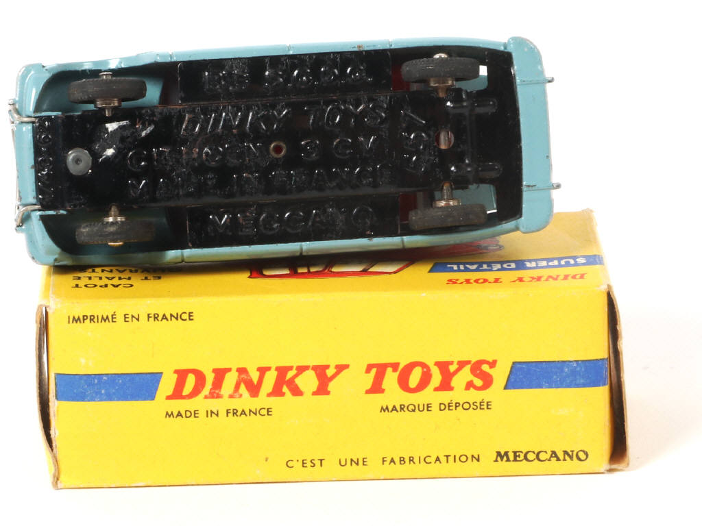 Lot 322 - DINKY TOYS (FRANCE) (1)