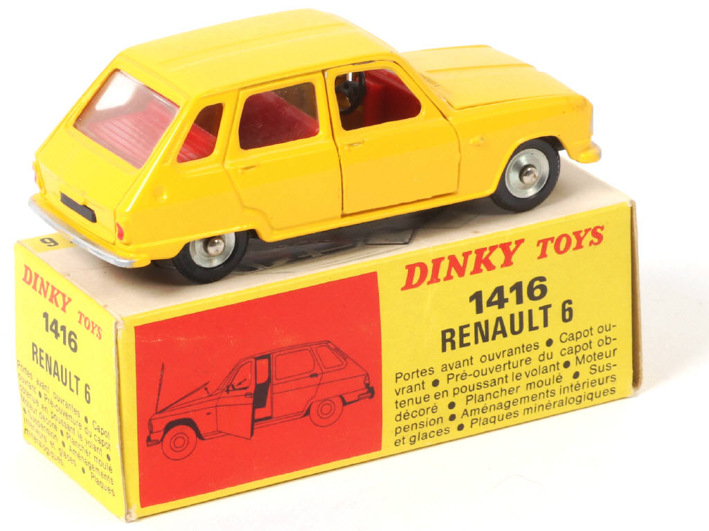 Lot 328 - DINKY TOYS (FRANCE) (1)