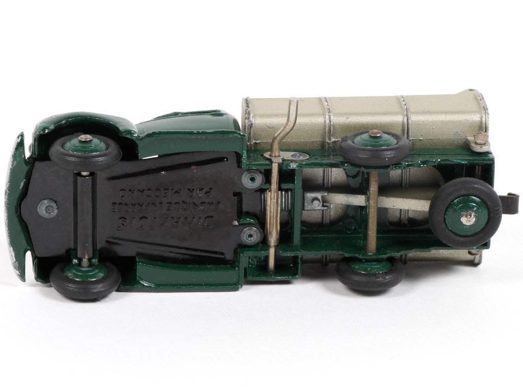 Lot 336 - DINKY TOYS (FRANCE) (1)