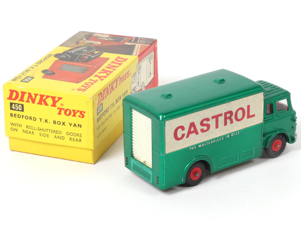 Lot 244 - DINKY TOYS (GB) (1)