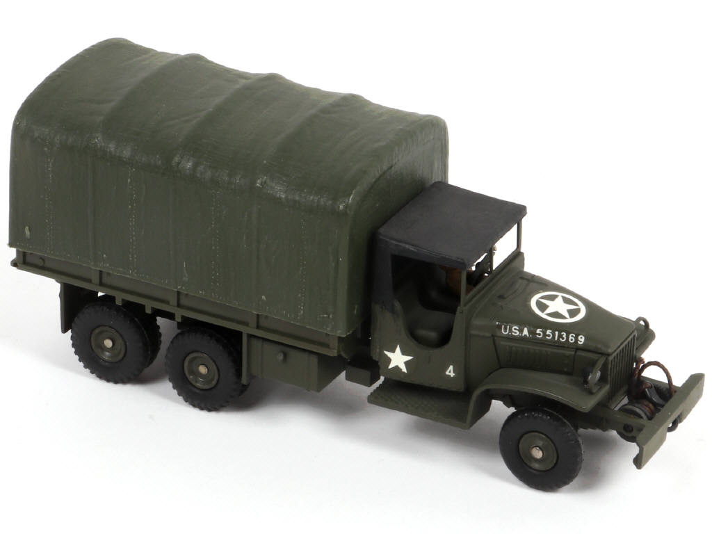 Lot 376 - DINKY TOYS (FRANCE) (1)