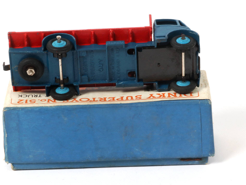 Lot 242 - DINKY TOYS (GB) (1)