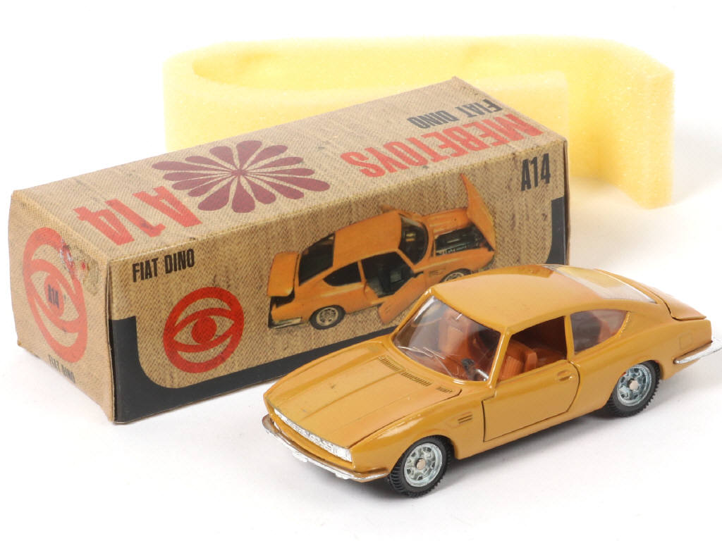 Lot 121 - MEBETOYS (ITALIE) (1)