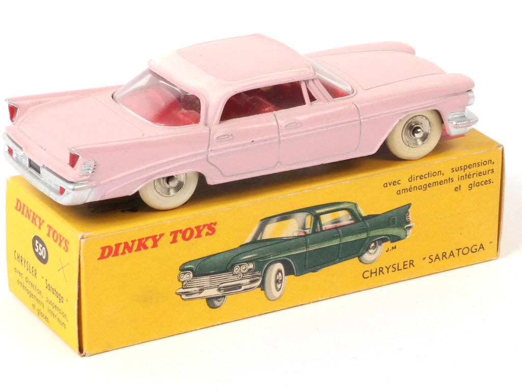 Lot 352 - DINKY TOYS (FRANCE) (1)