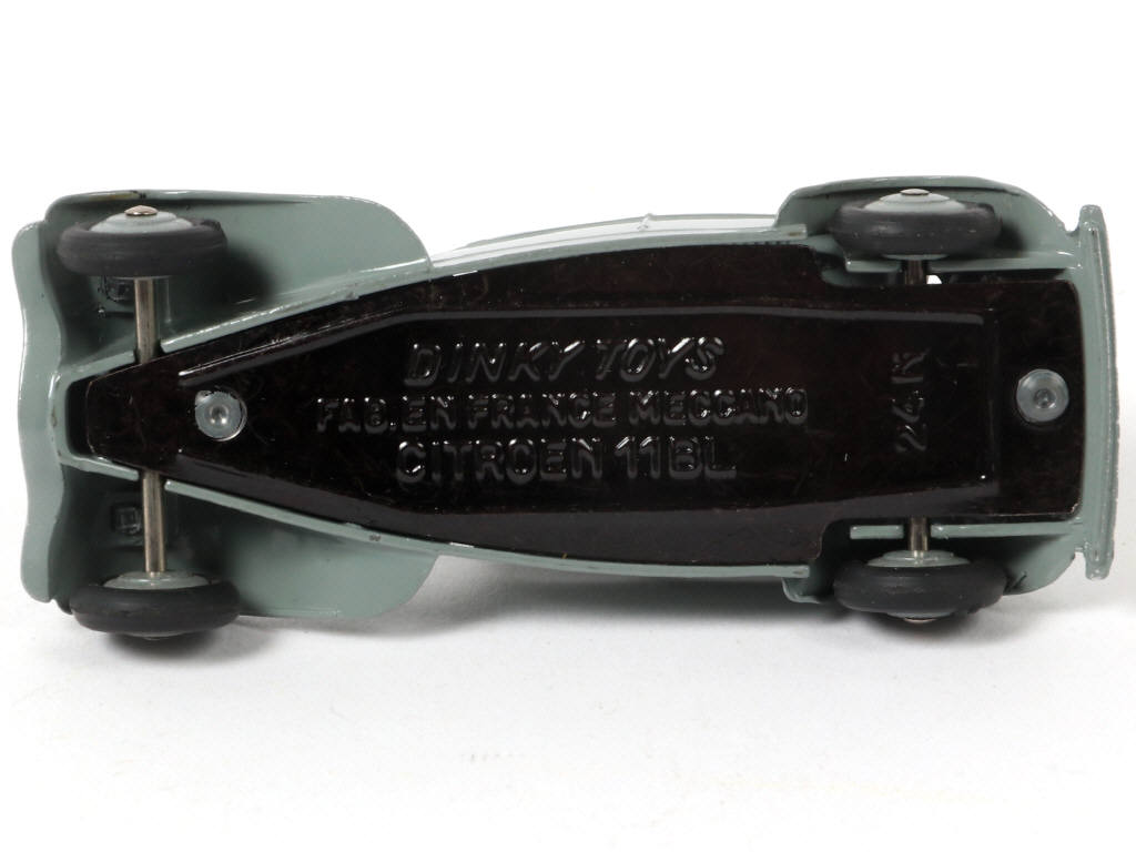 Lot 323 - DINKY TOYS (FRANCE) (1)