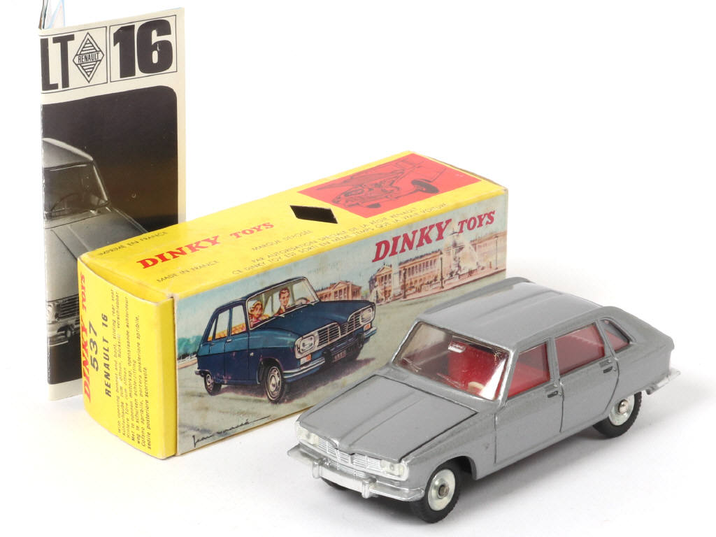 Lot 356 - DINKY TOYS (FRANCE) (1)