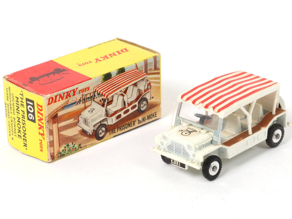 Lot 266 - DINKY TOYS (GB) (1)