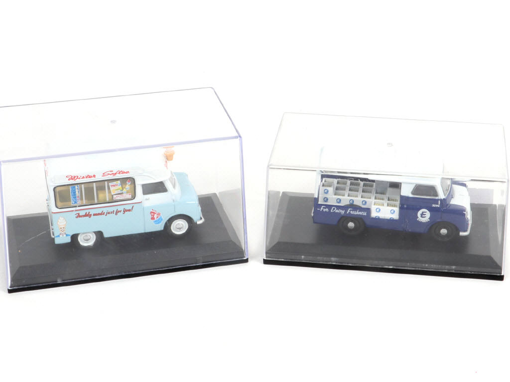 Lot 153 - OXFORD DIE-CAST (GB) (2)