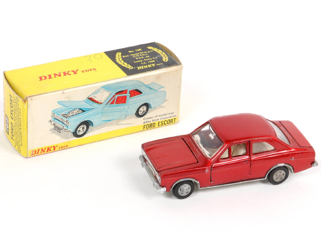 Lot 309 - DINKY TOYS (GB) (1)