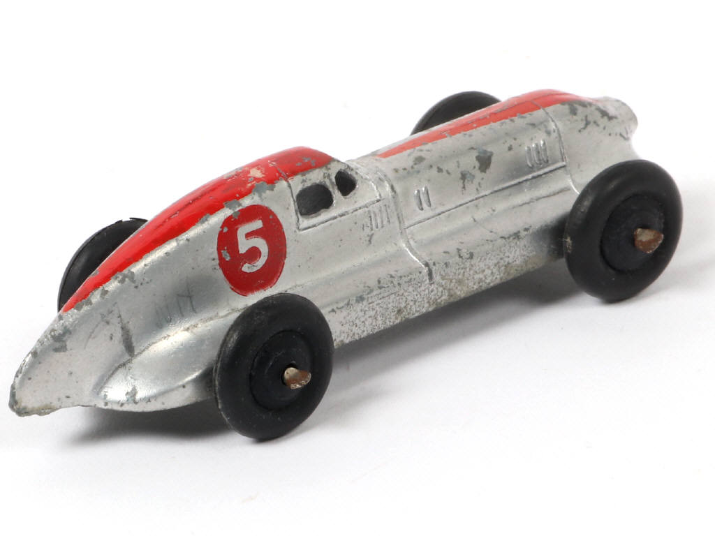 Lot 286 - DINKY TOYS (GB) (1)