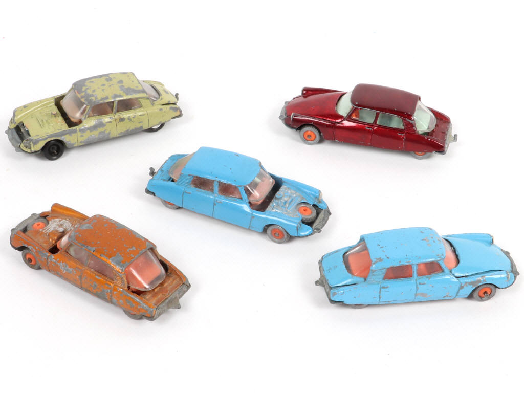 Lot 275 - MAJORETTE (FRANCE) (5)