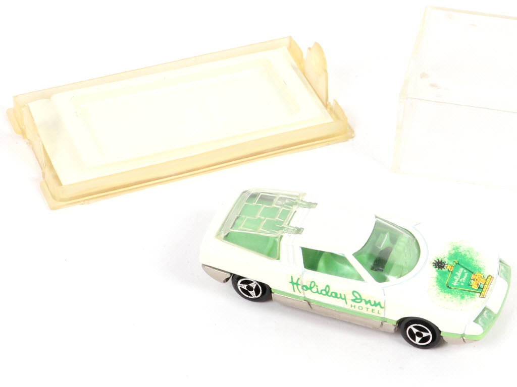 Lot 272 - MAJORETTE (FRANCE) (1)