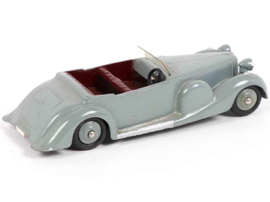 Lot 289 - DINKY TOYS (GB) (1)