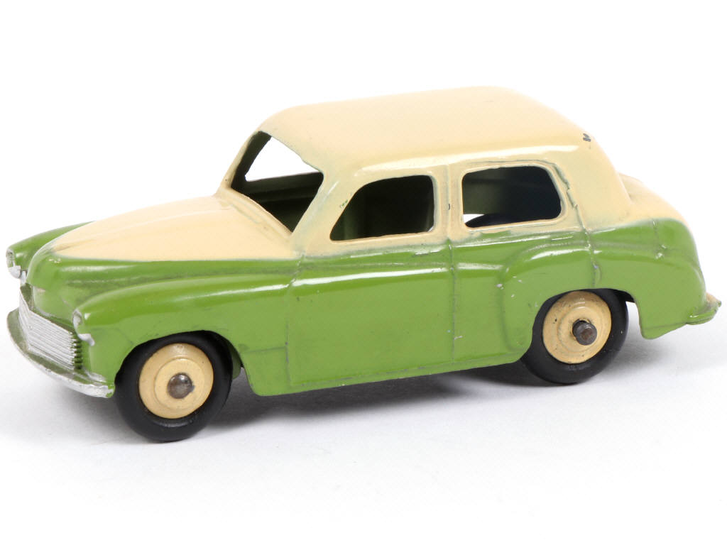 Lot 294 - DINKY TOYS (GB) (1)