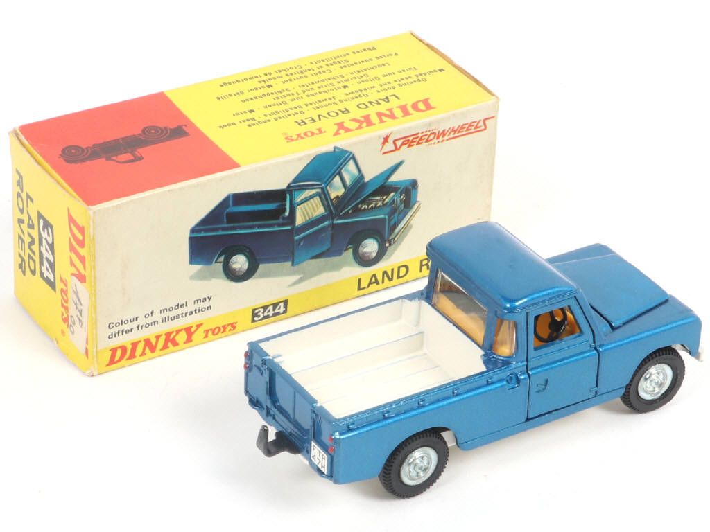 Lot 322 - DINKY TOYS (GB) (1)