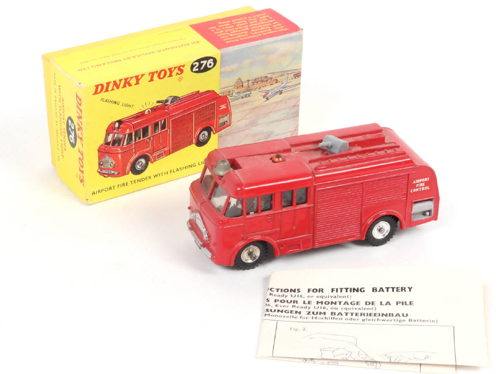 Lot 331 - DINKY TOYS (GB) (1)