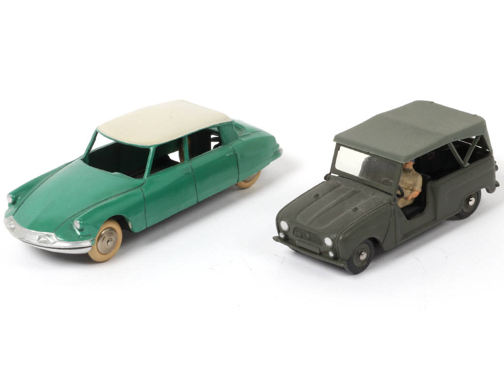 Lot 444 - DINKY TOYS (FRANCE) (2)