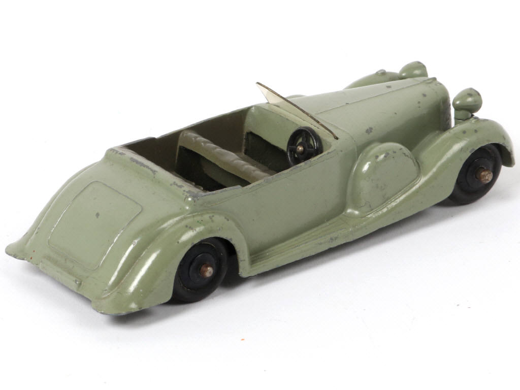 Lot 297 - DINKY TOYS (GB) (1)