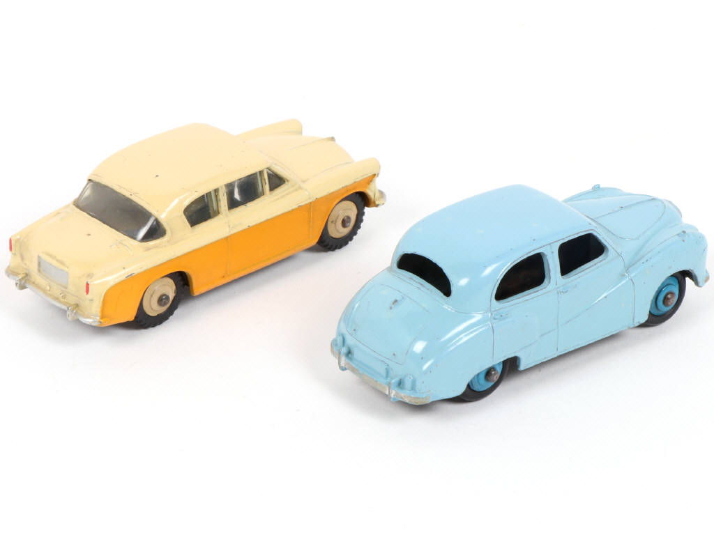 Lot 356 - DINKY TOYS (GB) (1)