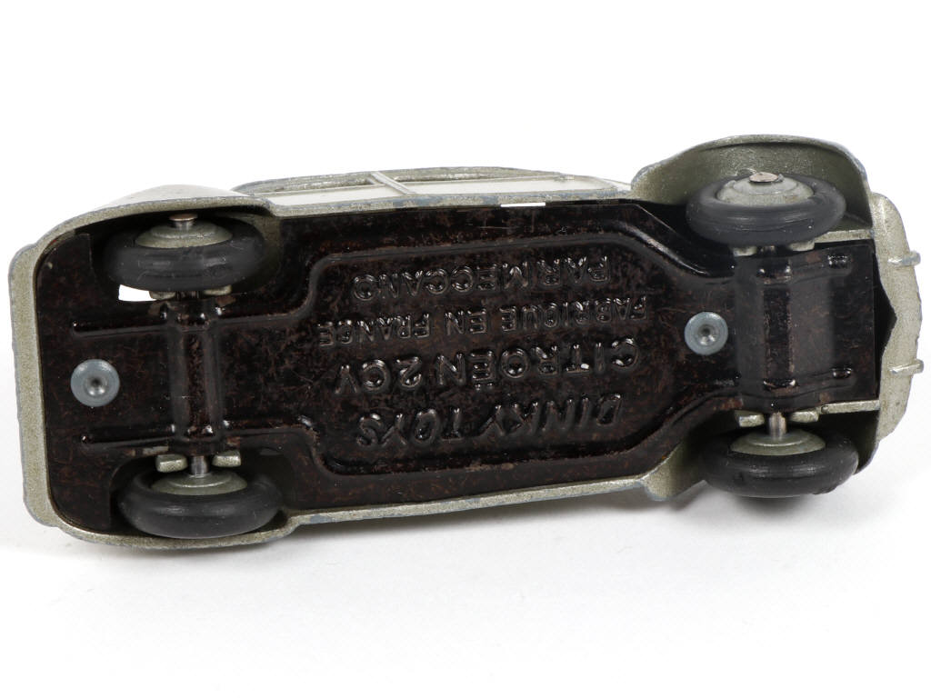 Lot 419 - DINKY TOYS (FRANCE) (1)