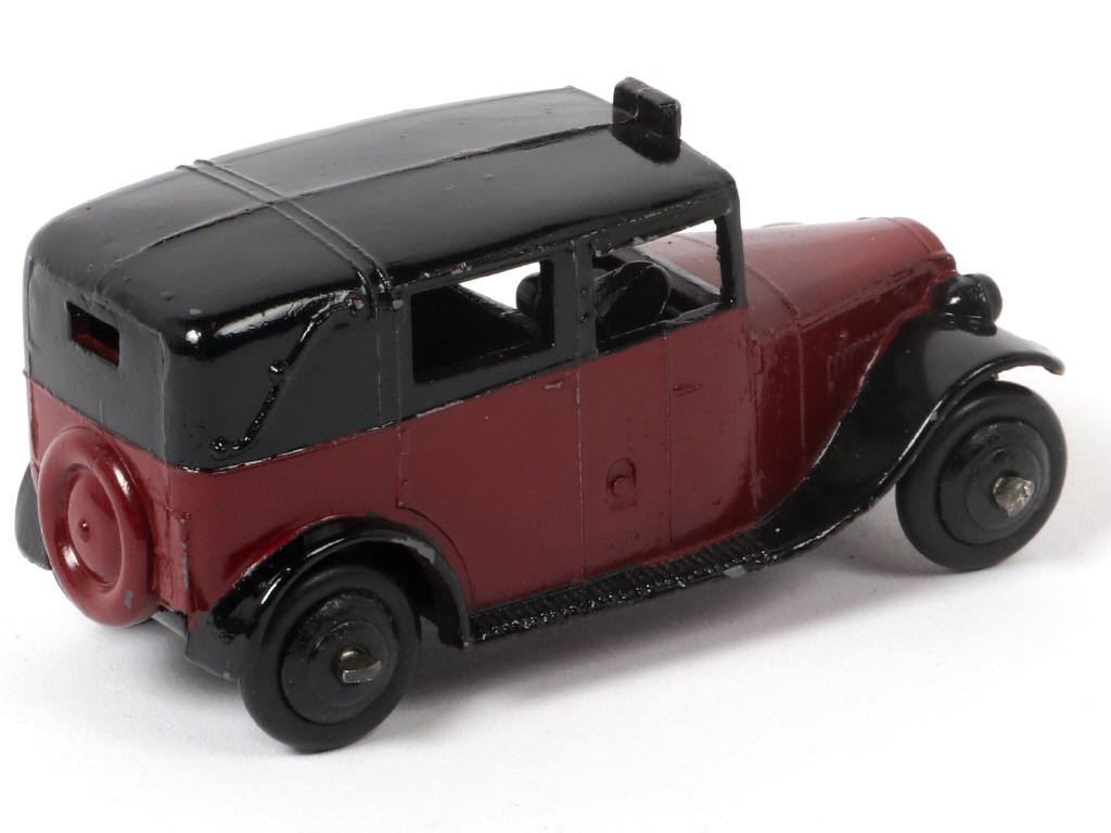 Lot 310 - DINKY TOYS (GB) (1)