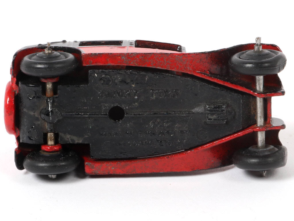 Lot 311 - DINKY TOYS (GB) (1)