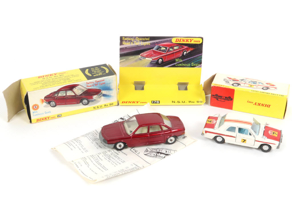 Lot 378 - DINKY TOYS (GB) (2)