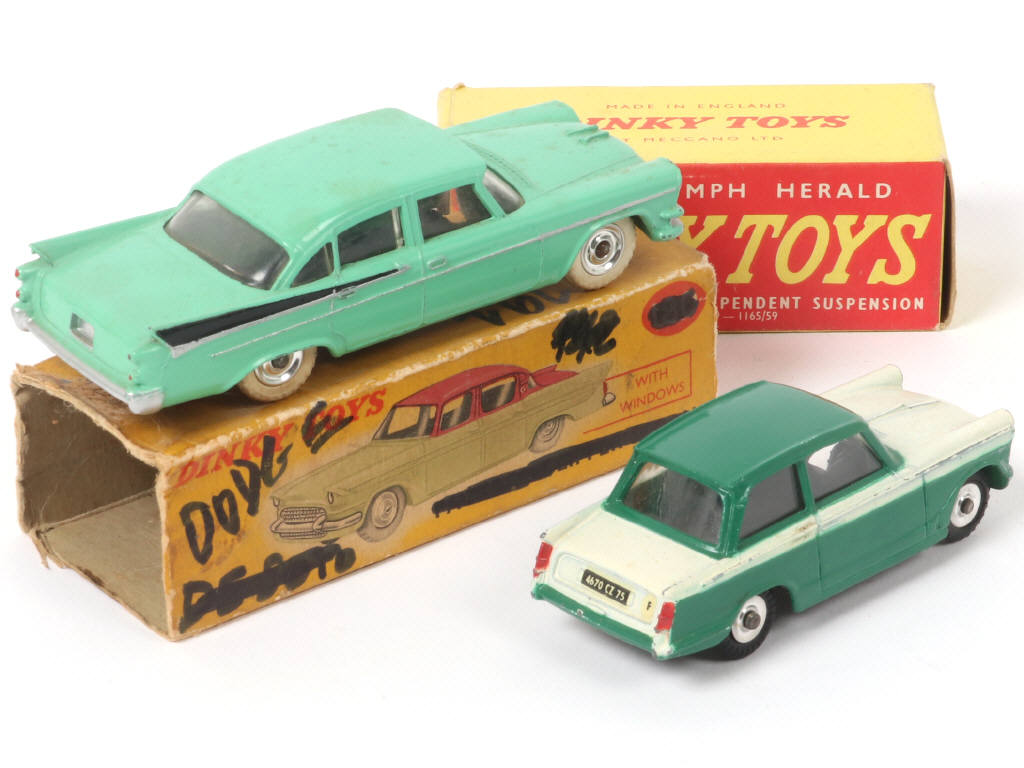 Lot 365 - DINKY TOYS (GB) (1)