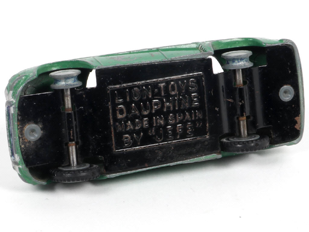 Lot 189 - LION-TOYS by JEFE (ESPAGNE) (1)