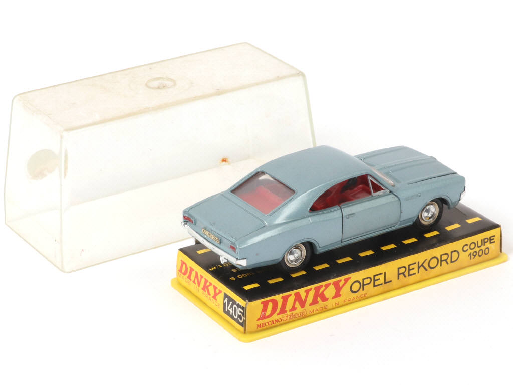 Lot 424 - DINKY TOYS (FRANCE) (1)