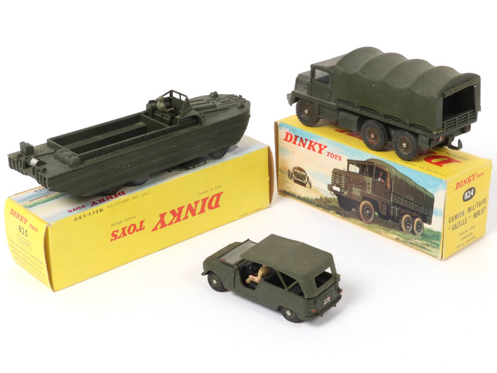 Lot 440 - DINKY TOYS (FRANCE) (3)