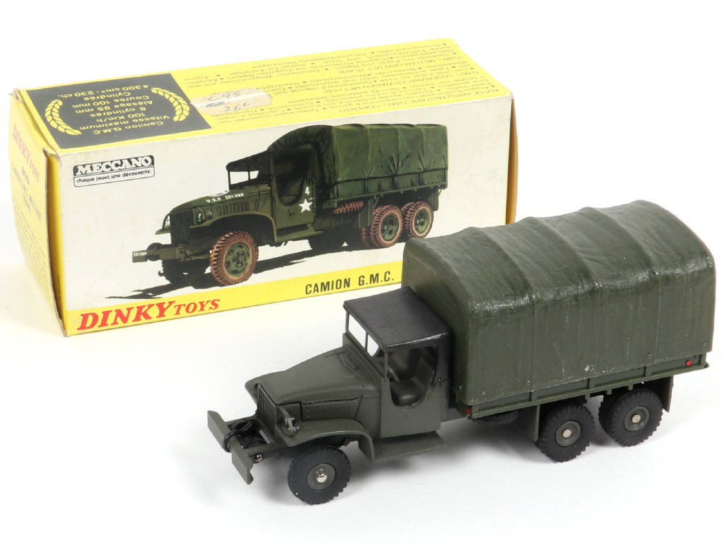 Lot 430 - DINKY TOYS (FRANCE) (1)