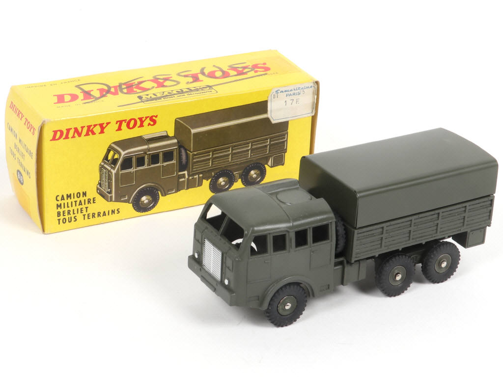 Lot 431 - DINKY TOYS (FRANCE) (1)