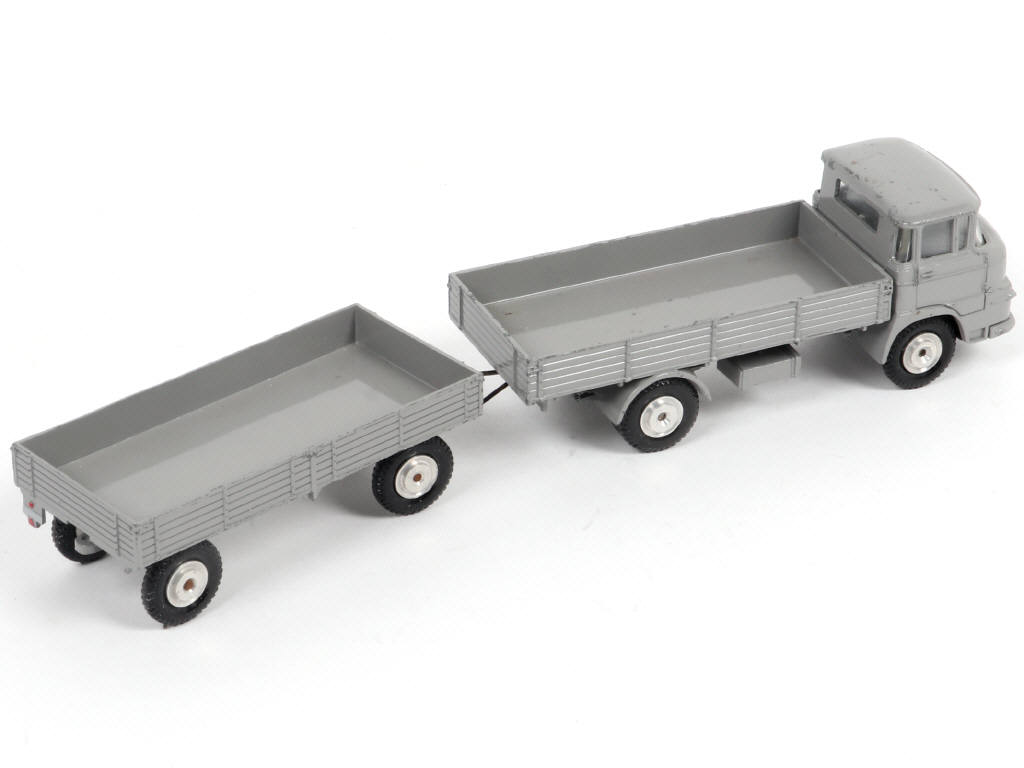 Lot 124 - MÄRKLIN (ALLEMAGNE) (1)