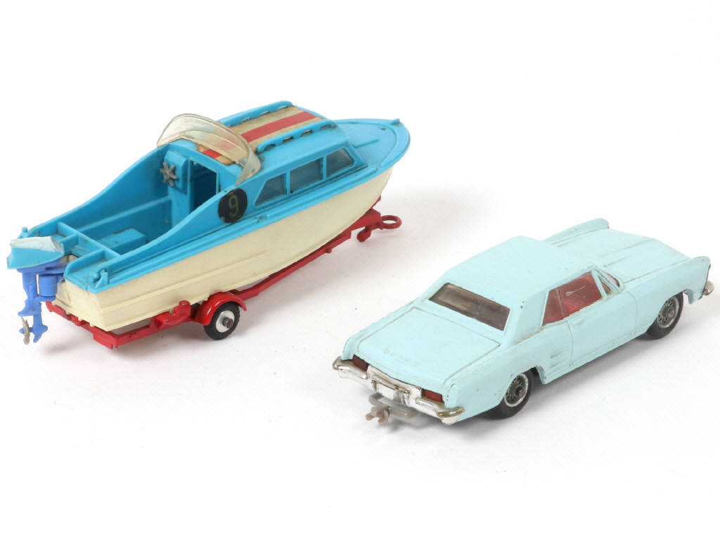 Lot 168 - CORGI TOYS (GB) (1)