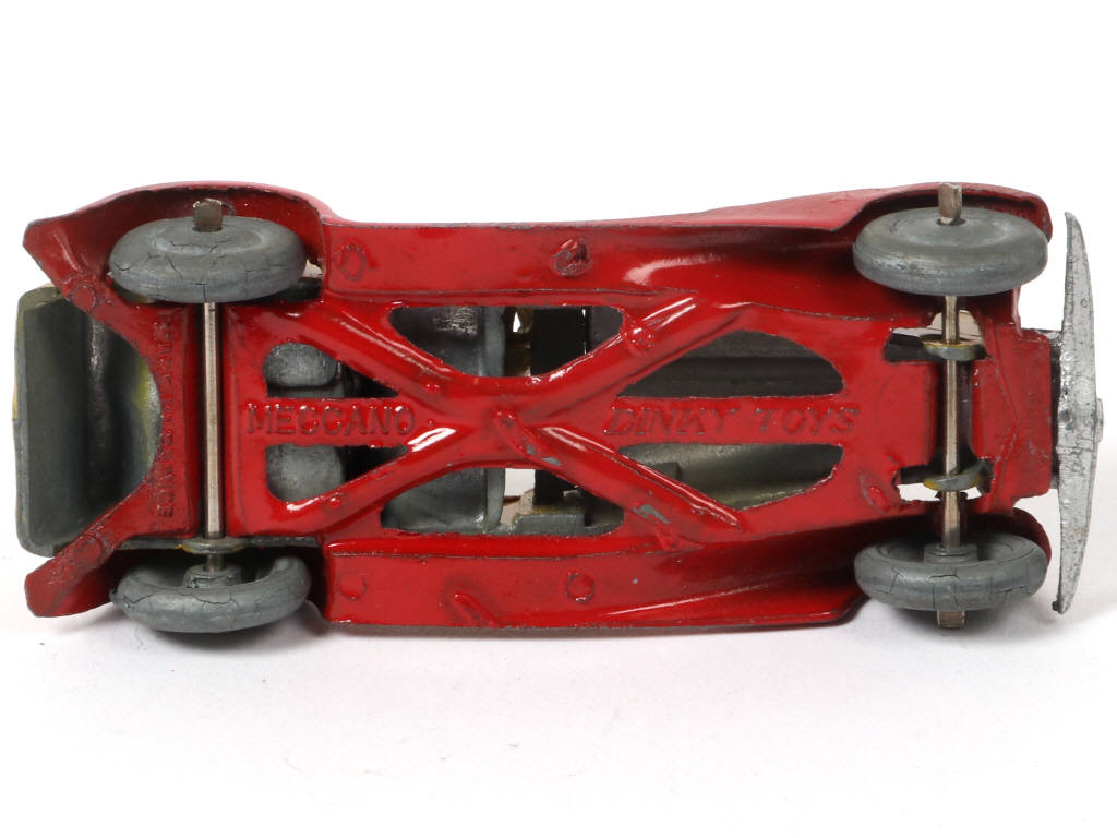 Lot 219 - DINKY TOYS (FRANCE) (1)