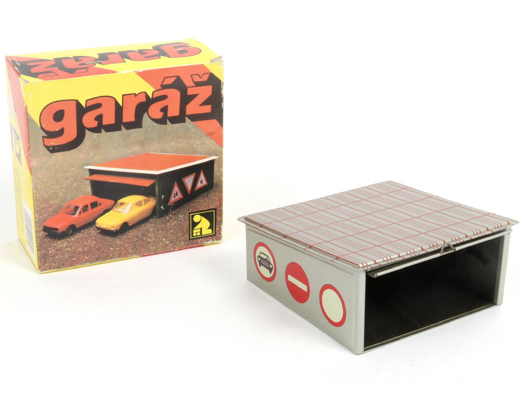 Lot 67 - KOVODRUZSTVO NACHOD (TCHECOSLOVAQUIE) (1)