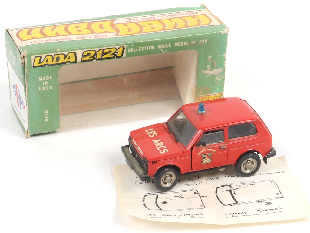 Lot 122 - DIVERS (URSS) (1)