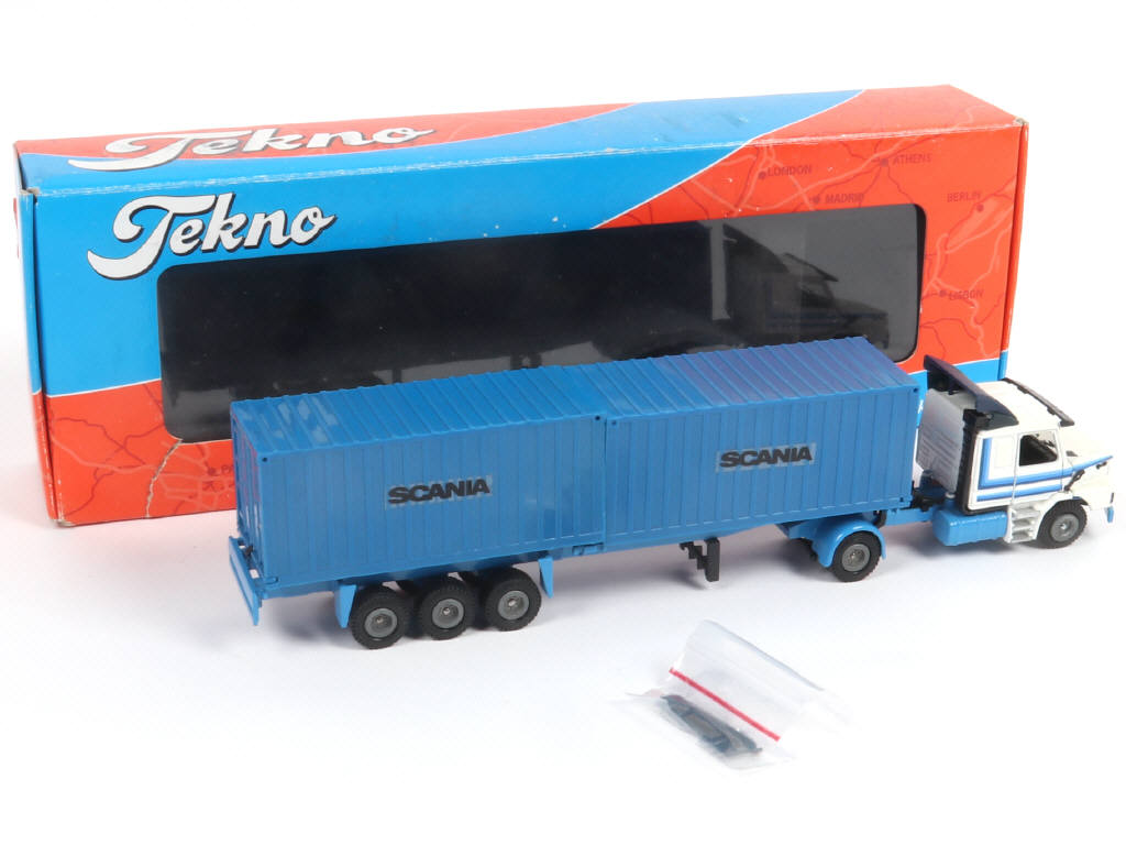 Lot 136 - TEKNO (PAYS-BAS) (1)