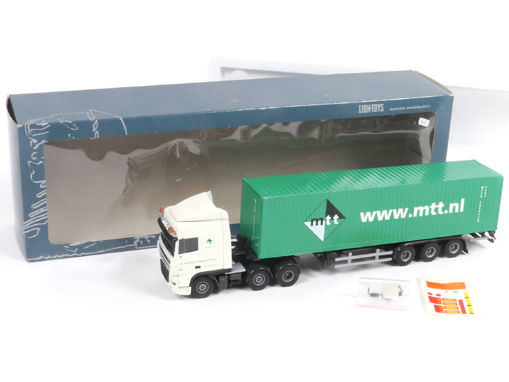 Lot 133 - LION-CAR (PAYS-BAS) (1)