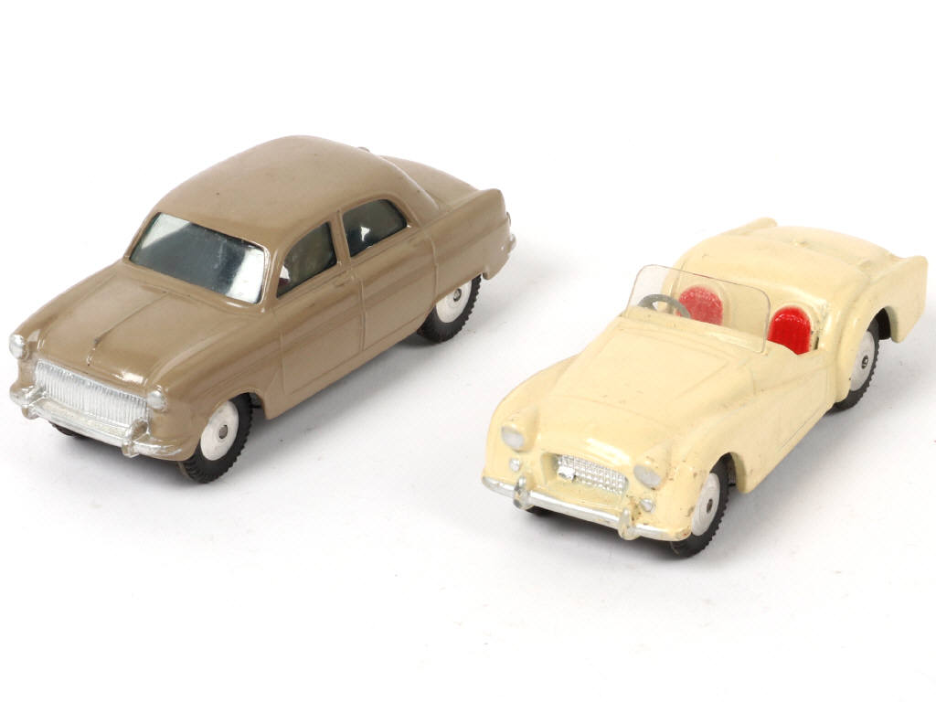 Lot 190 - CORGI TOYS (GB) (2)