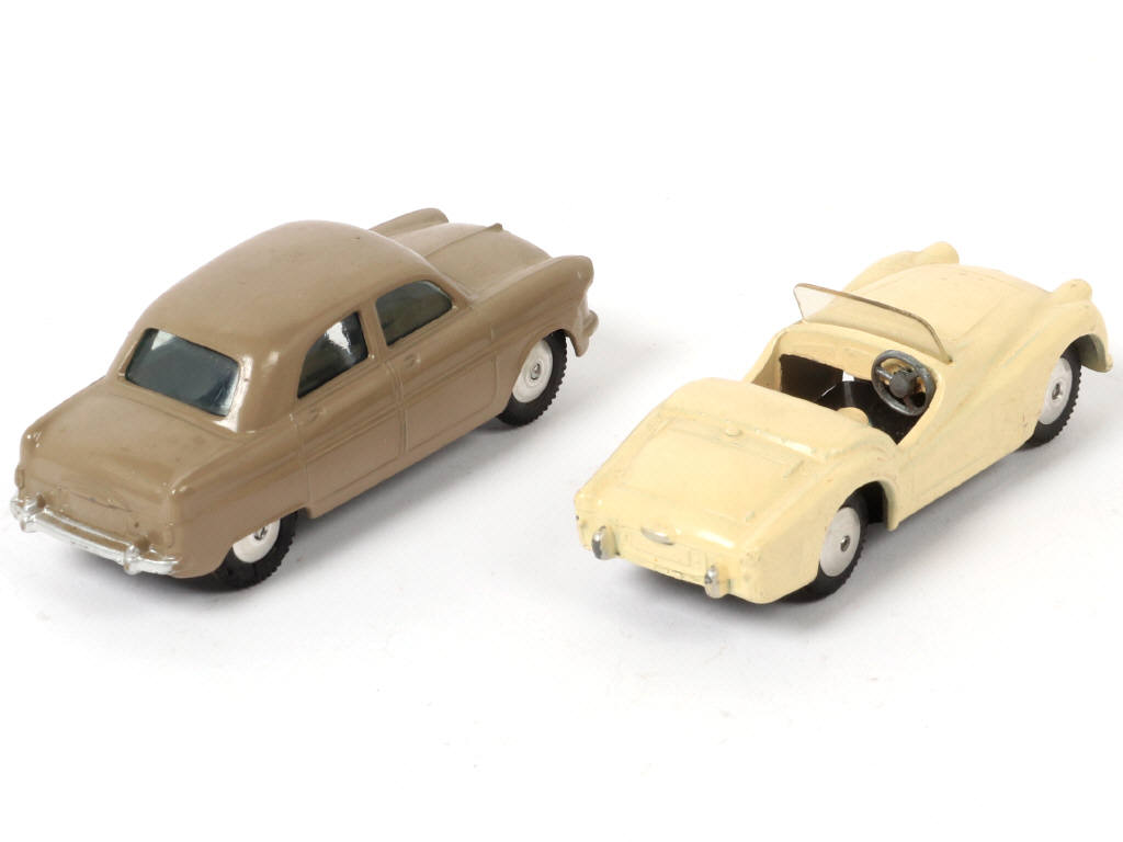 Lot 190 - CORGI TOYS (GB) (2)