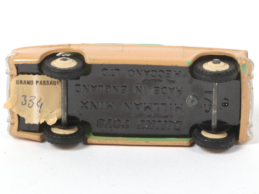 Lot 298 - DINKY TOYS (GB) (1)