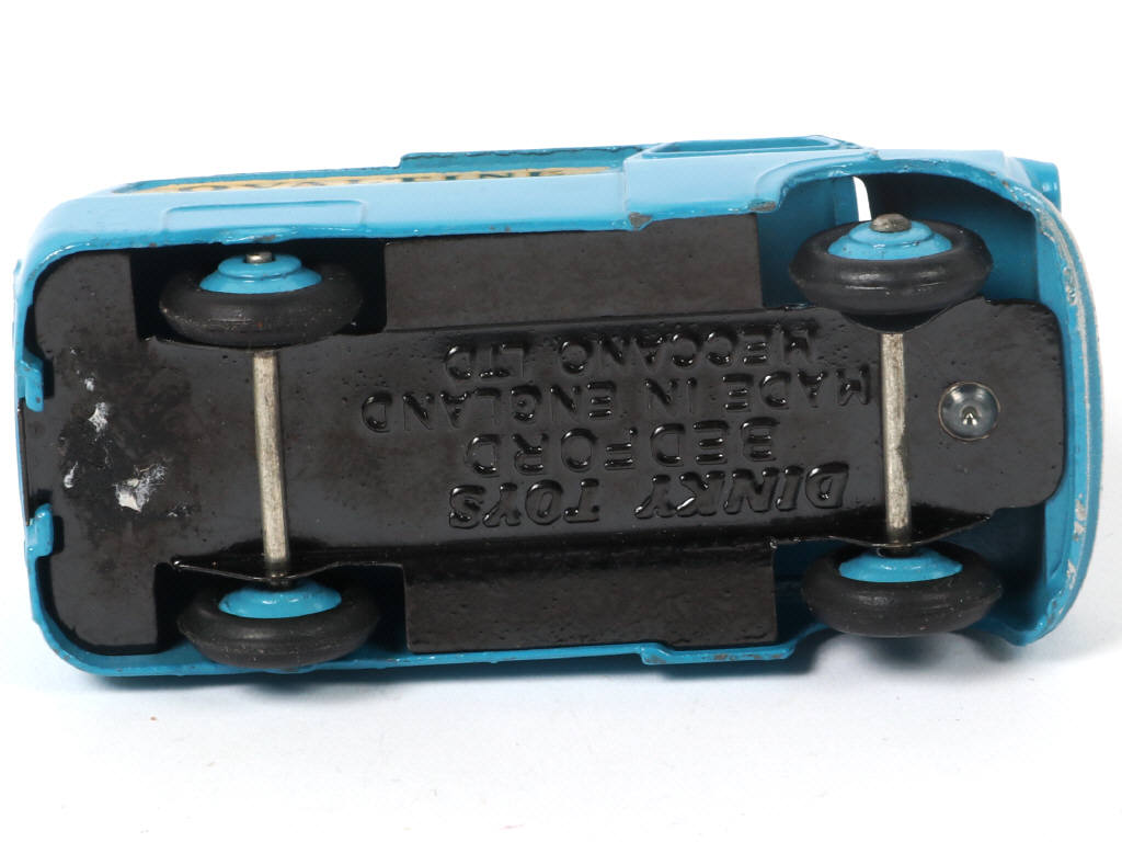 Lot 300 - DINKY TOYS (GB) (1)