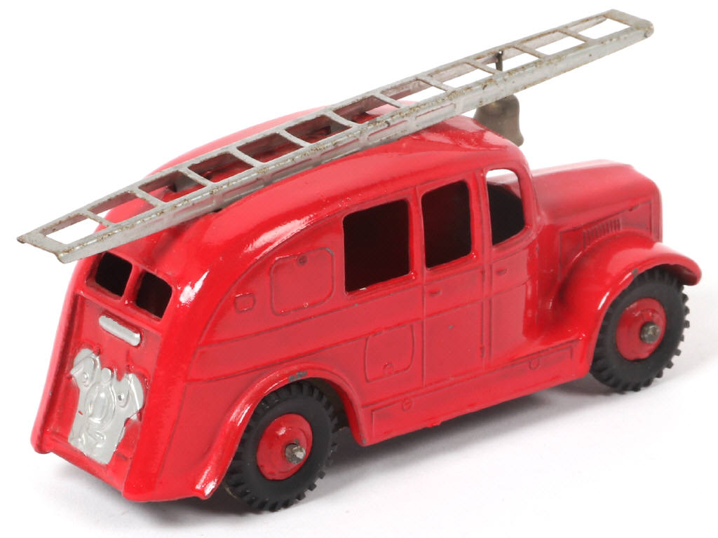 Lot 307 - DINKY TOYS (GB) (1)